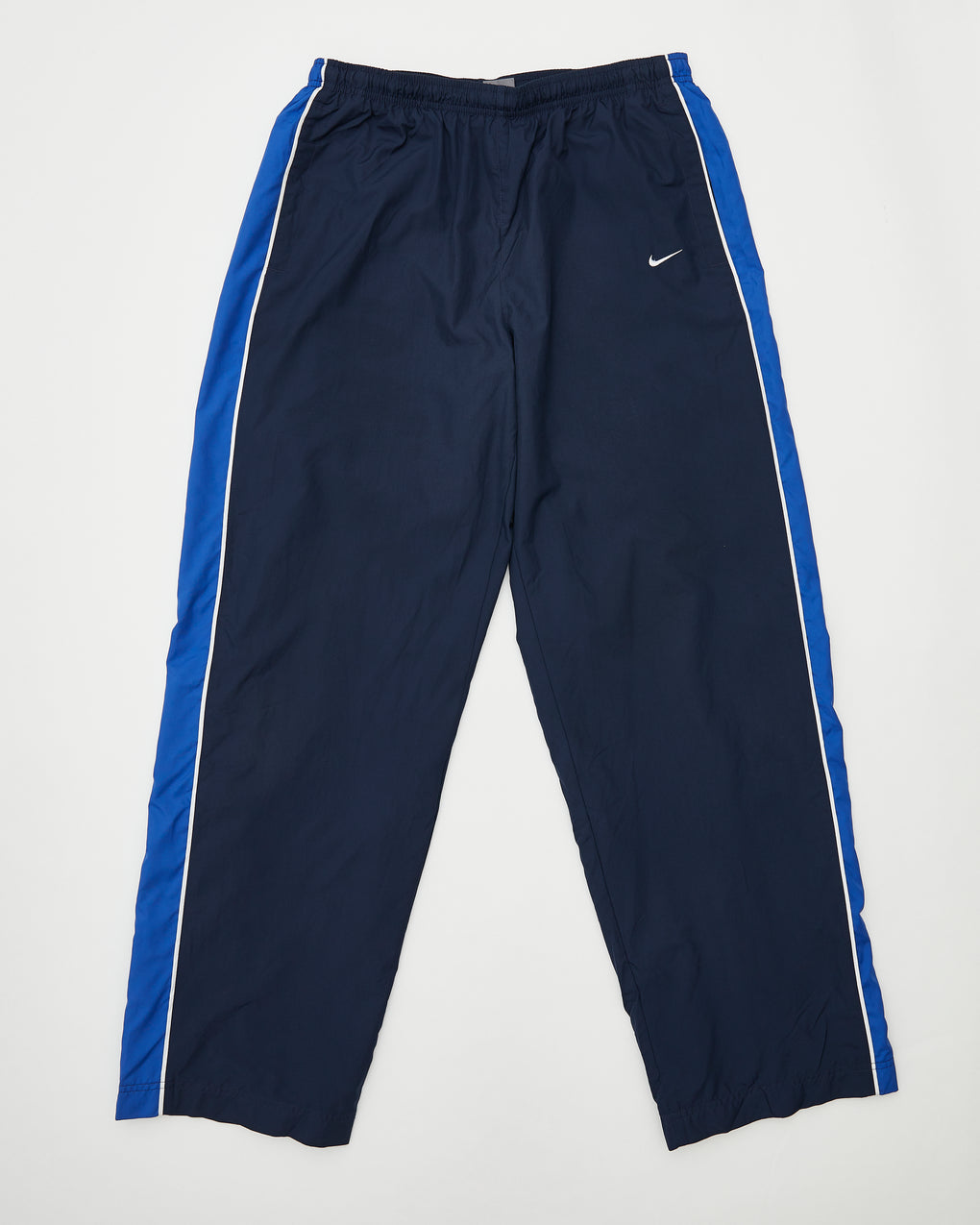 Buy Olive Green Track Pants for Women by NIKE Online | Ajio.com
